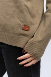 SWEATER ESENCIAL - Imagen 8