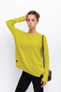 SWEATER ESENCIAL - Imagen 11